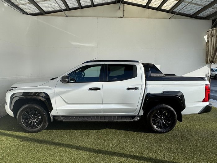 2024 Mitsubishi Triton GSR