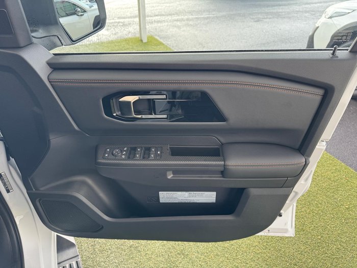 2024 Mitsubishi Triton GSR