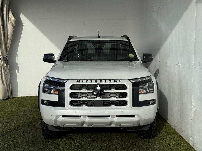 2024 Mitsubishi Triton GSR