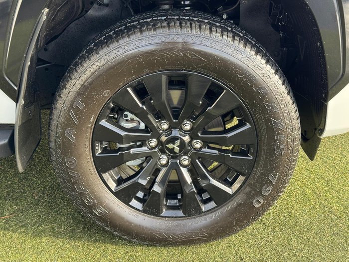2024 Mitsubishi Triton GSR