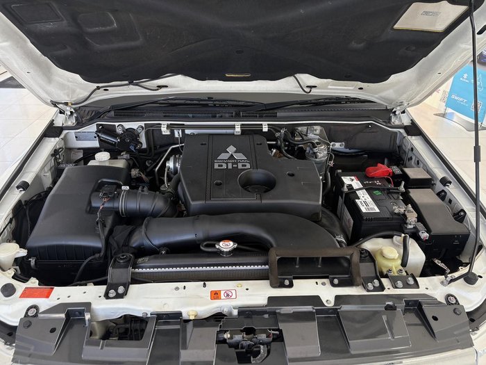 2016 Mitsubishi Pajero Exceed NX MY16 4X4 Dual Range White