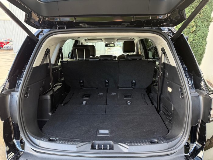2024 Ford Everest Sport MY24.00 Shadow Black