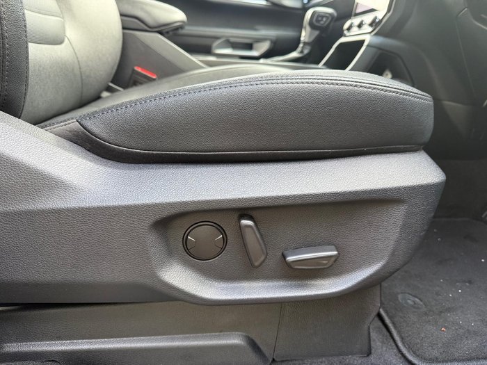 2024 Ford Everest Sport MY24.00 Shadow Black