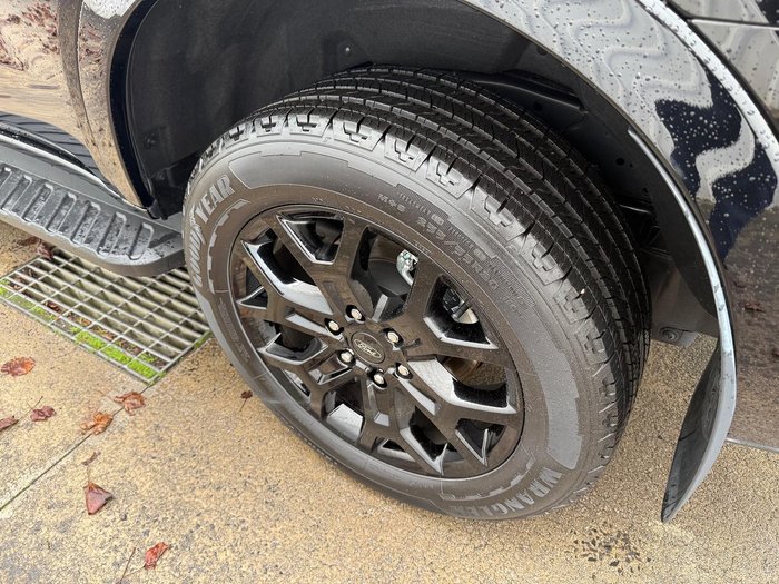 2024 Ford Everest Sport MY24.00 Shadow Black