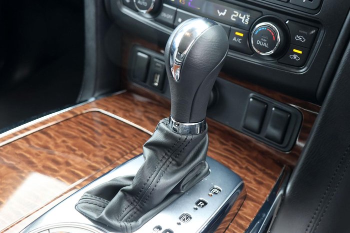 2024 Nissan Patrol Ti Y62 MY24 4X4 Dual Range Moonstone White