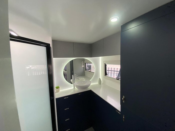 2025 Platinum 20.6 Cxr Large Ensuite Massive Savings $$
