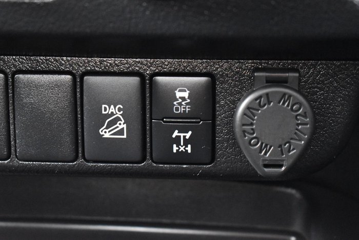 2022 Toyota Hilux SR GUN126R 4X4 Dual Range Glacier White