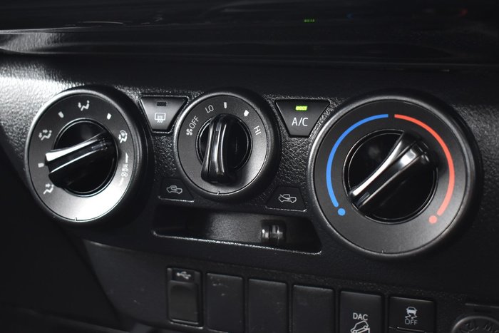 2022 Toyota Hilux SR GUN126R 4X4 Dual Range Glacier White