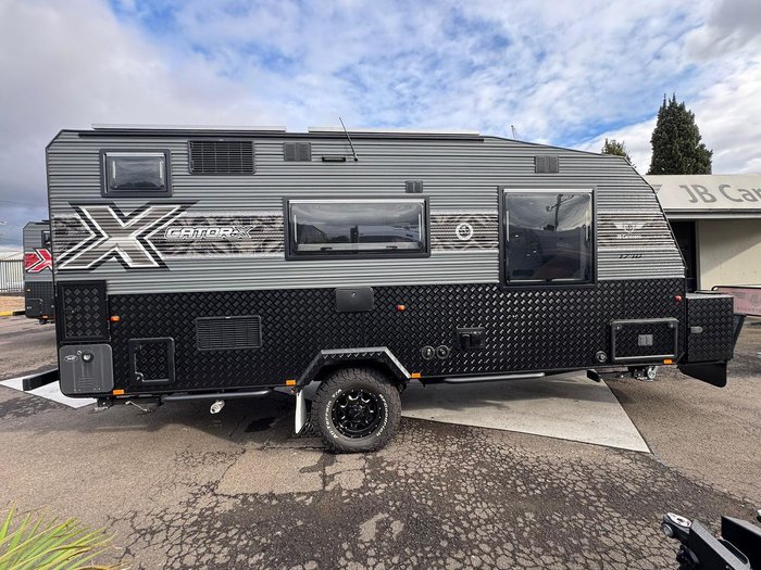 2024 JB Caravans Gator X 17'10