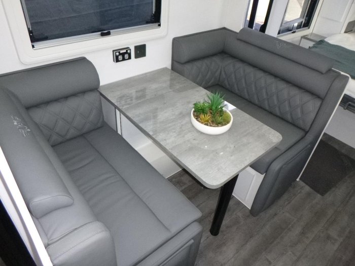 2024 JB Caravans Gator X 17'10