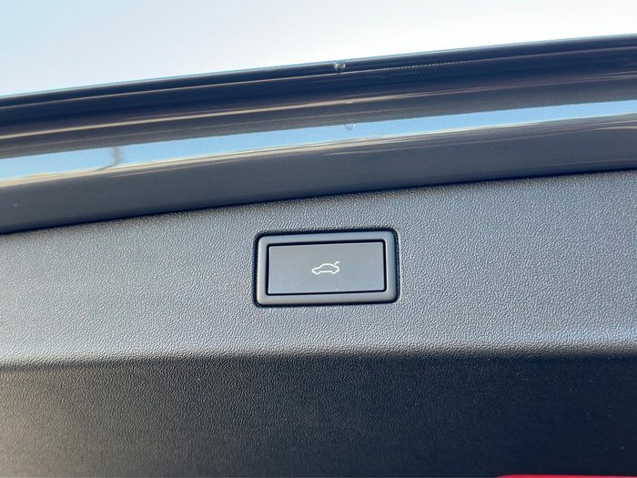 2025 Volkswagen Tiguan 150TSI R-Line