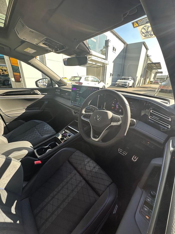 2025 Volkswagen Tiguan 150TSI R-Line