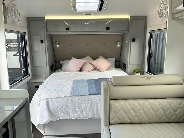 2025 JB Caravans Dirt Road Extreme 19'6 Fd