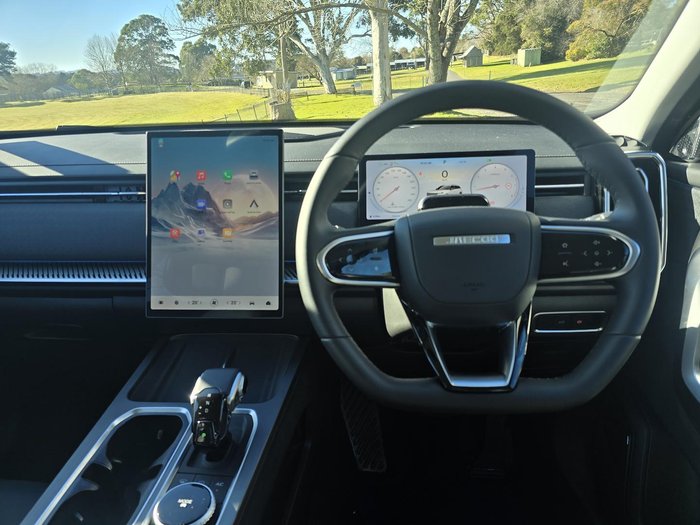 2025 Jaecoo J7 Track