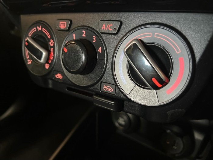 2020 Suzuki Swift GL Navigator