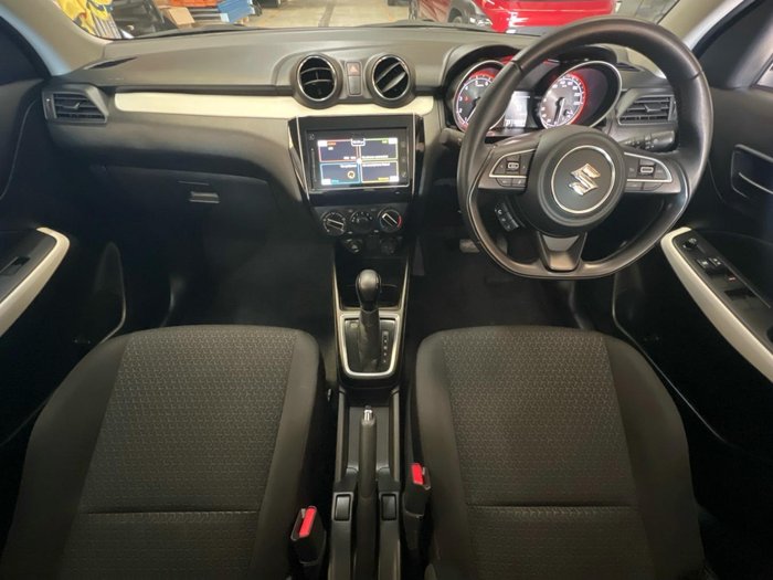 2020 Suzuki Swift GL Navigator