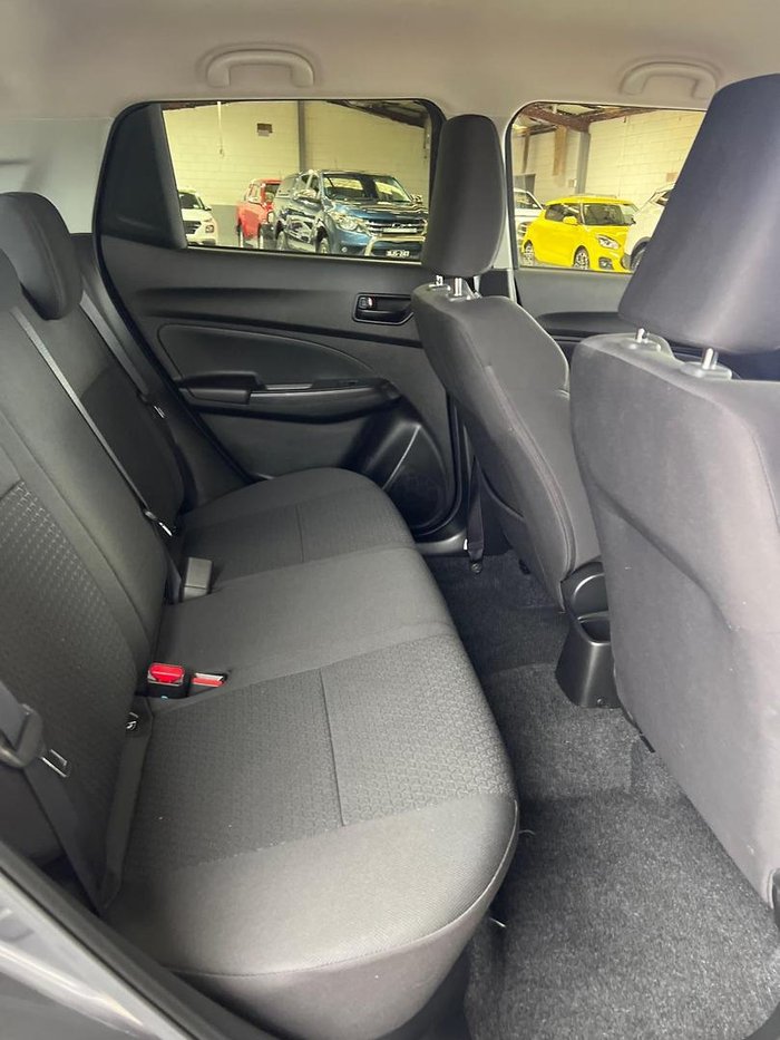 2020 Suzuki Swift GL Navigator