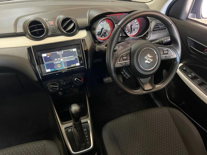 2020 Suzuki Swift GL Navigator