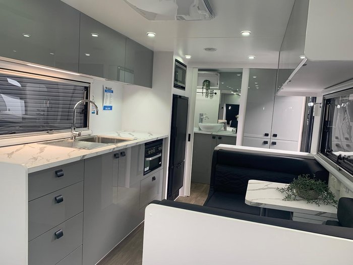 2025 Vivid Caravans VIVID NOMAD 20