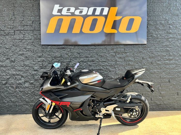 2025 CFMOTO 450 SR S Black