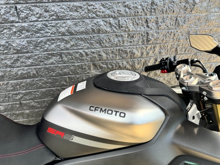 2025 CFMOTO 450 SR S Black