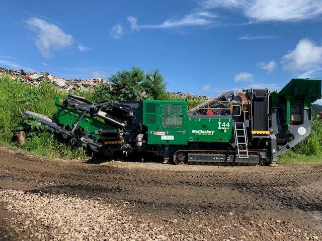 2023 McCloskey I44R Mobile Impact Crusher