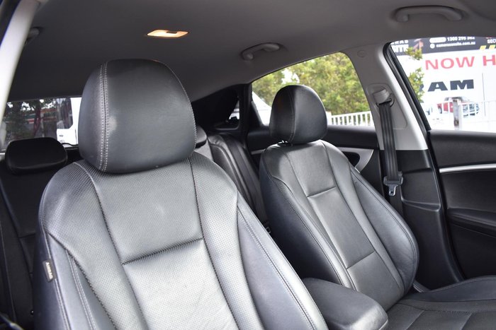 2015 Hyundai i30 Active X GD3 Series II MY16 Phantom Black