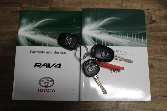 2018 Toyota RAV4 GX ZSA42R Glacier White