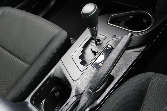 2018 Toyota RAV4 GX ZSA42R Glacier White