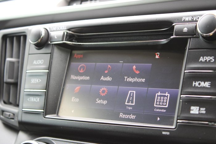 2018 Toyota RAV4 GX ZSA42R Glacier White