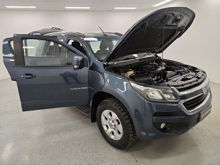 2016 Holden Trailblazer LT RG MY17 4X4 Dual Range Blue Mountain