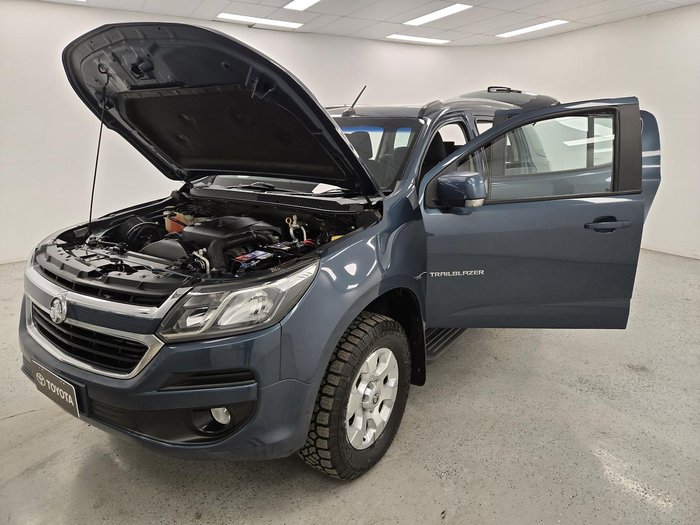 2016 Holden Trailblazer LT RG MY17 4X4 Dual Range Blue Mountain