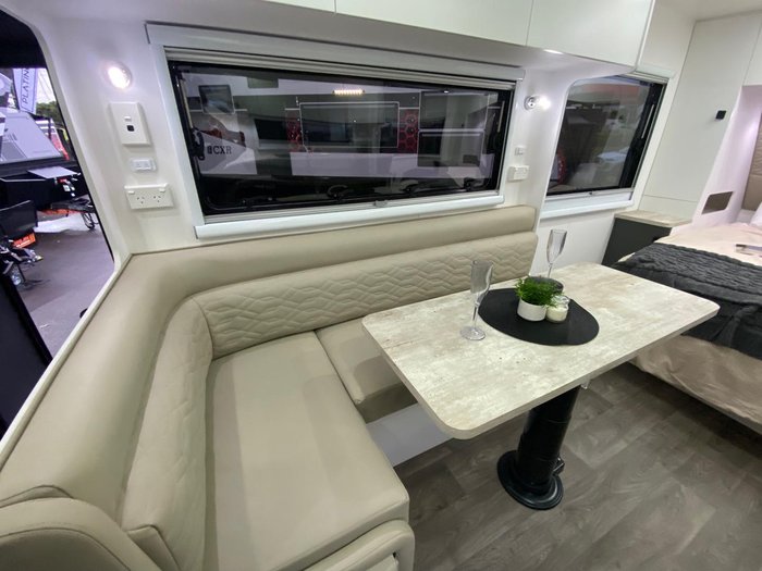 2025 Vivid Caravans EXPLORER 18