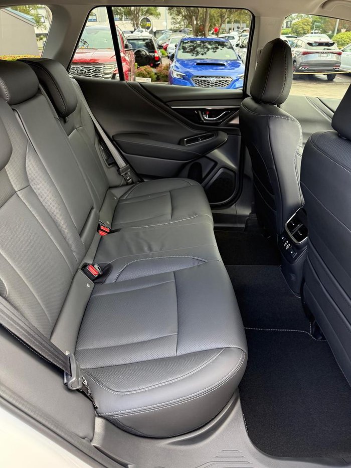 2024 Subaru Outback AWD Touring XT 6GEN MY25 AWD Crystal White