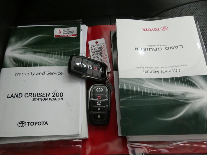 2020 Toyota Landcruiser