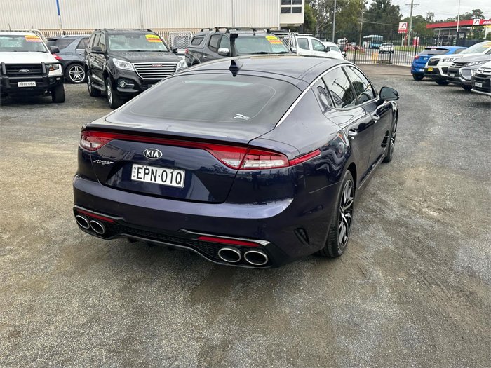 2021 KIA STINGER 330S