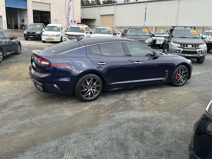 2021 KIA STINGER 330S