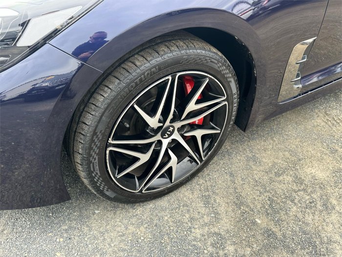 2021 KIA STINGER 330S
