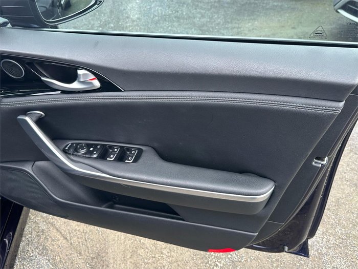 2021 KIA STINGER 330S