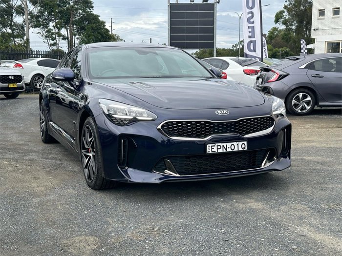 2021 KIA STINGER 330S