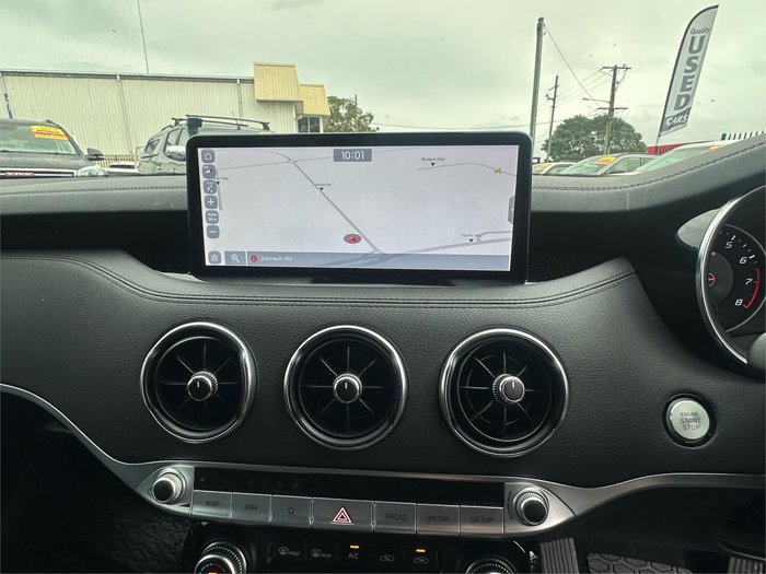2021 KIA STINGER 330S