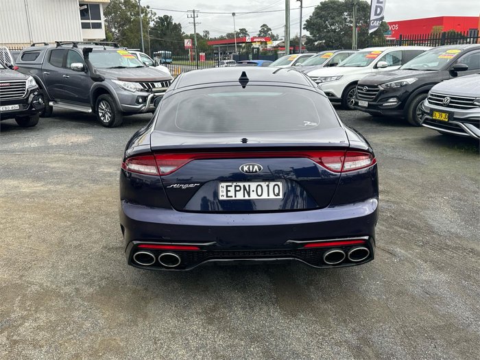 2021 KIA STINGER 330S