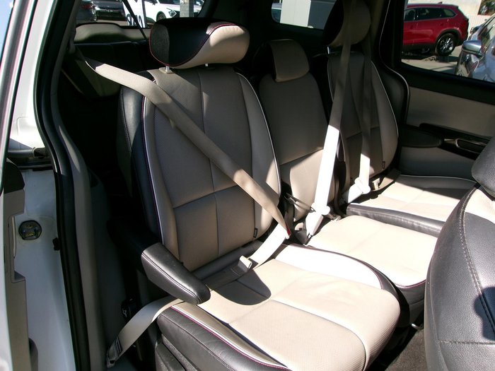 2020 Kia Carnival SLi