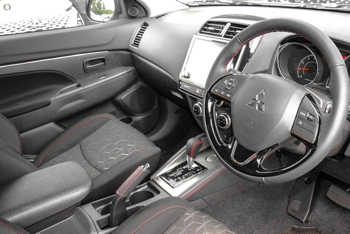 2025 Mitsubishi ASX MR