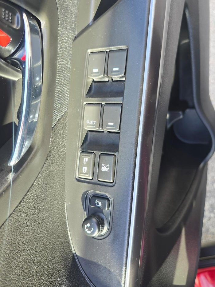 2023 Suzuki S-Cross JYB Energetic Red