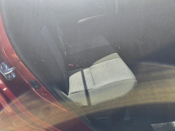 2023 Suzuki S-Cross JYB Energetic Red