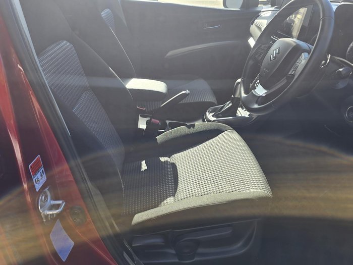 2023 Suzuki S-Cross JYB Energetic Red