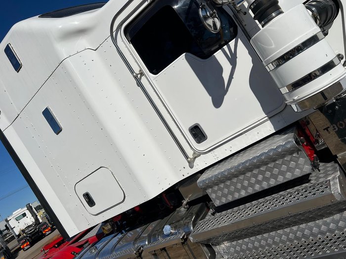 2017 Kenworth T909 6X4 Prime Mover. 155 Tonne Gcm. B DOUBLE/ROAD TRAIN