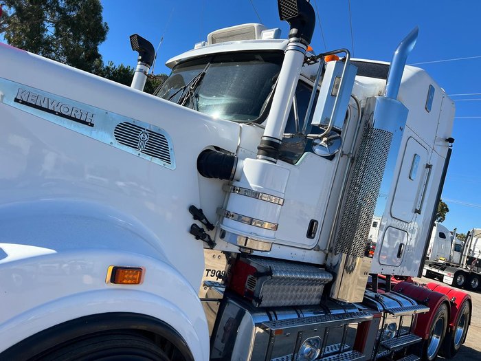 2017 Kenworth T909 6X4 Prime Mover. 155 Tonne Gcm. B DOUBLE/ROAD TRAIN