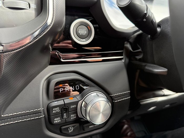 2024 RAM 1500 Limited